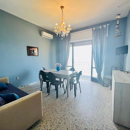 Casa Vacanze Porto Delle Gatte サンタ・マリア・ディ・カステッラバーテ エクステリア 写真